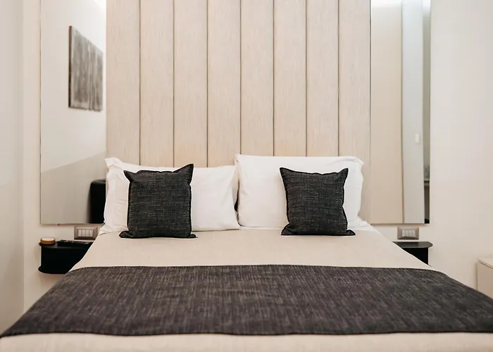230 Luxury 4* Rome